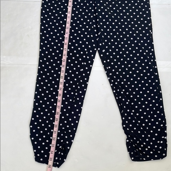 Chico's Black and White Ruched Ankle-Length Polka Dot Pants 00 - Picture 8 of 12